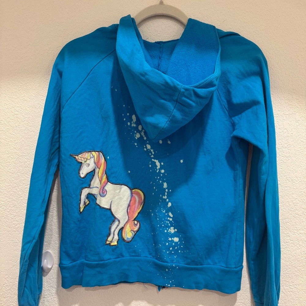 Primp size medium. Excellent condition